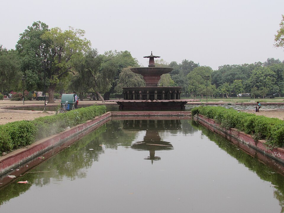 संचार मंत्री सिंधिया: 2030 तक एक अरब 5जी यूजर का लक्ष्य, 6जी में नेतृत्व की तैयारी