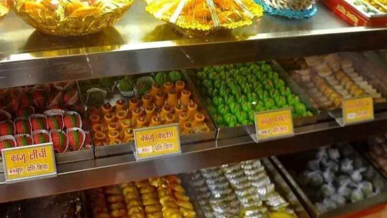 यूपी में 15 अक्टूबर से मिठाइयों पर ‘यूज बाय डेट’ अनिवार्य