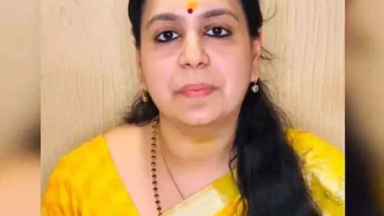 पूर्व IAS दिव्या मित्तल ने बनाई नई पार्टी ‘जन नीति भारत’