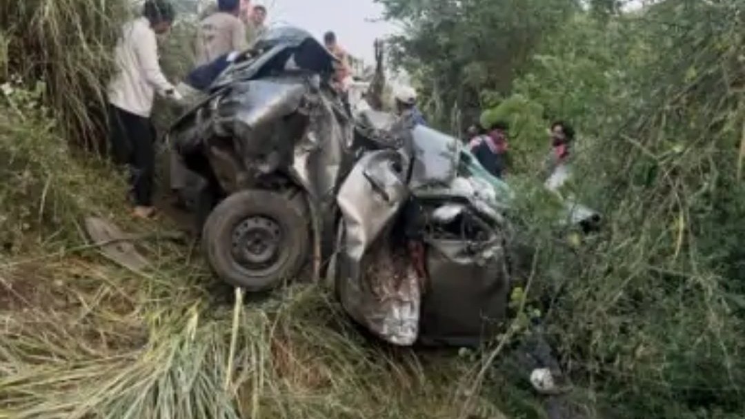 जयपुर में दर्दनाक हादसा: आगरा के चार दोस्तों की मौत, दो गंभीर घायल