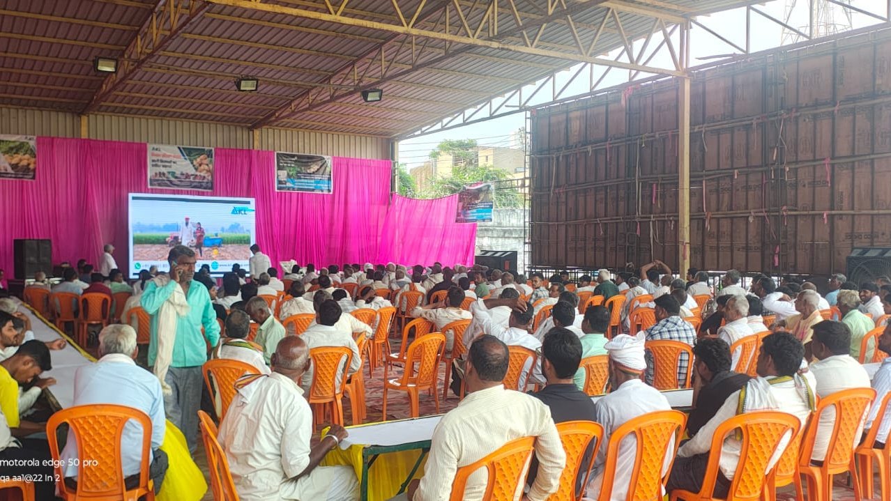 फतेहाबाद में किसान गोष्ठी, 400 किसानों ने लिया भाग