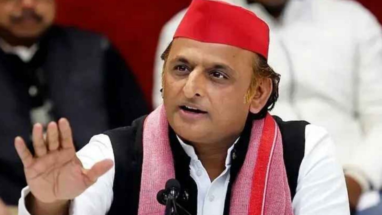 MLC चुनाव से पहले अखिलेश की चेतावनी—‘जेल जाने की तैयारी रखें अधिकारी’