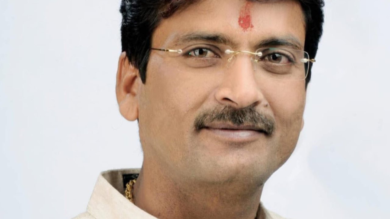 दूषित पानी पर फैक्ट्री बंद करने के आदेश