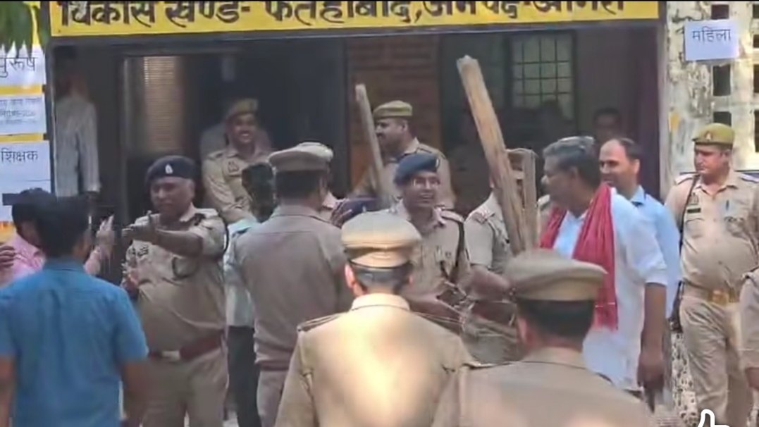शिक्षक एमएलसी पुनर्मतदान में हंगामा, फर्जी वोटिंग के आरोपों से गरमाया माहौल