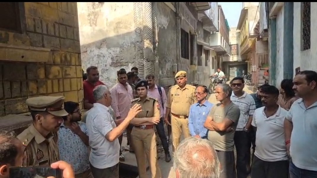 होली गेट में बुजुर्ग महिला की संदिग्ध मौत, हत्या की आशंका